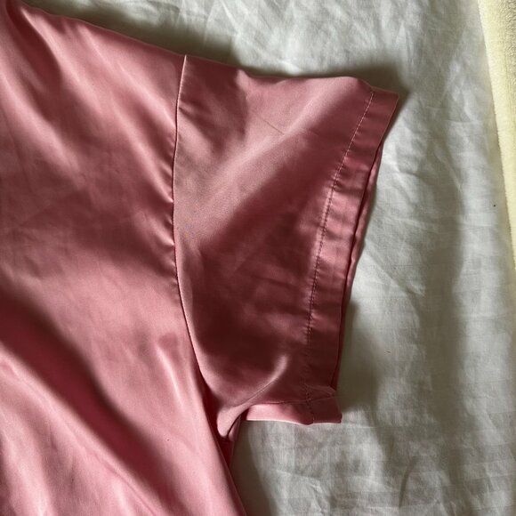 PJ SET - La Vie en Rose Satin Crop Button-Down Shirt and Satin Shorts Candy Pink - Picture 4 of 11
